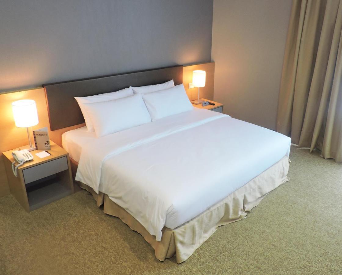 Hotel N°5 Kota Kinabalu Dış mekan fotoğraf