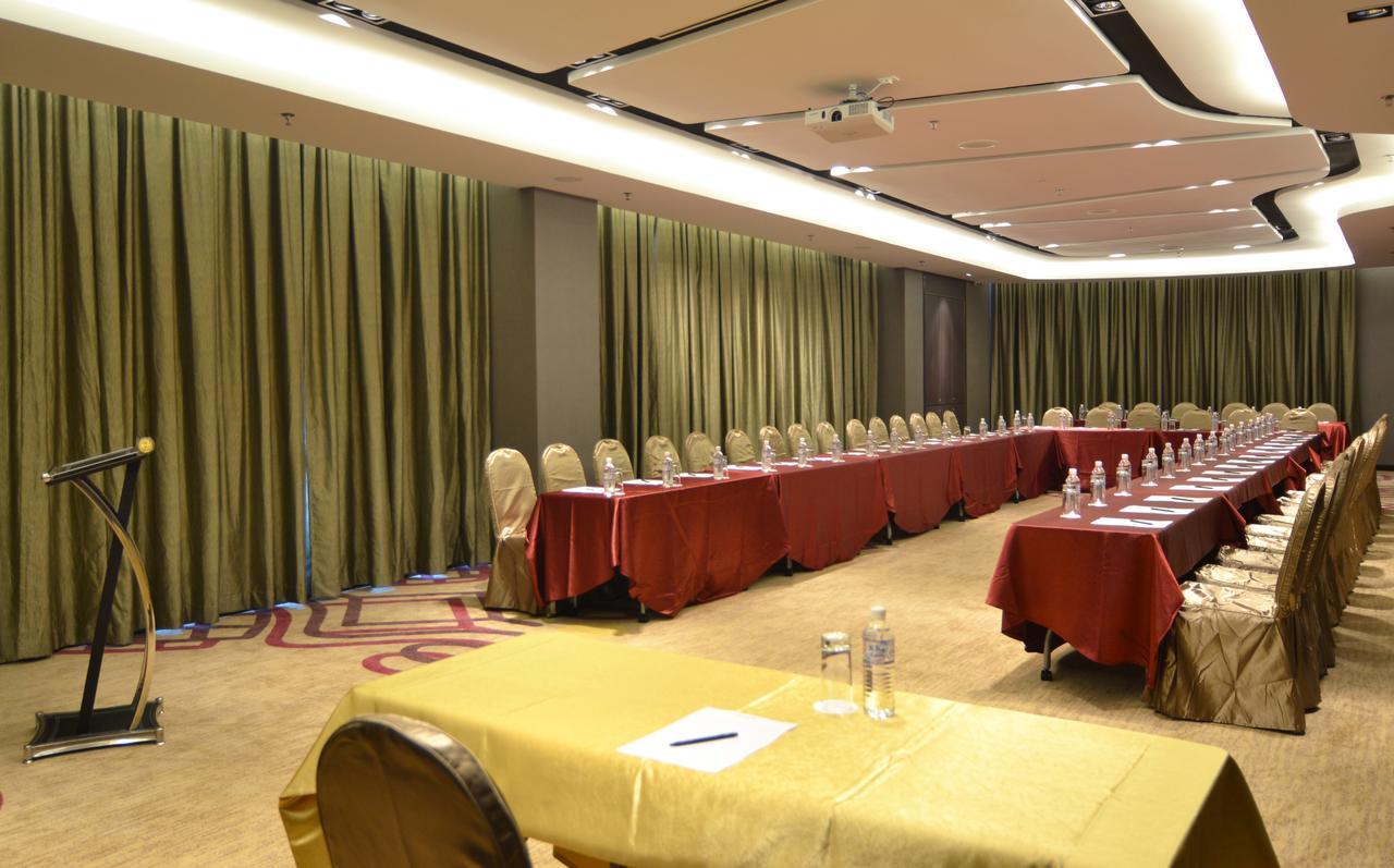 Hotel N°5 Kota Kinabalu Dış mekan fotoğraf